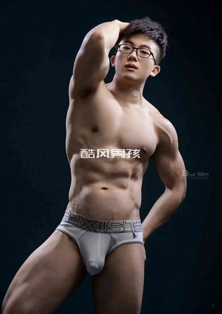 VIRILE 性感志 NO.34 美型健身教练-海峰 | 写真+视频