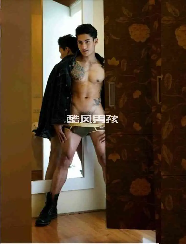 LOVERS MAGAZINE NO.03 PRIVATE MOMENTS-JAMES | 全见喷发版+视频